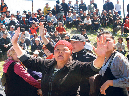 Кыргызстан должен. Маевка Бишкек. Село Маевка Бишкек. Село Маевка 2010 год Бишкек.