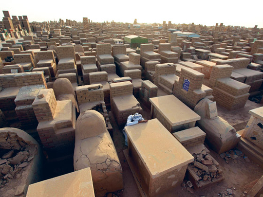 wadi-us-salaam-iraq-the-largest-cemetery-in-the-world