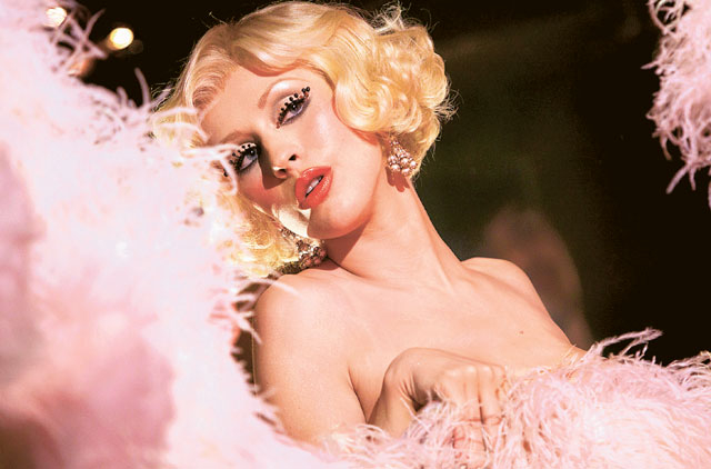 Kaplan reveals secrets behind Burlesque costumes