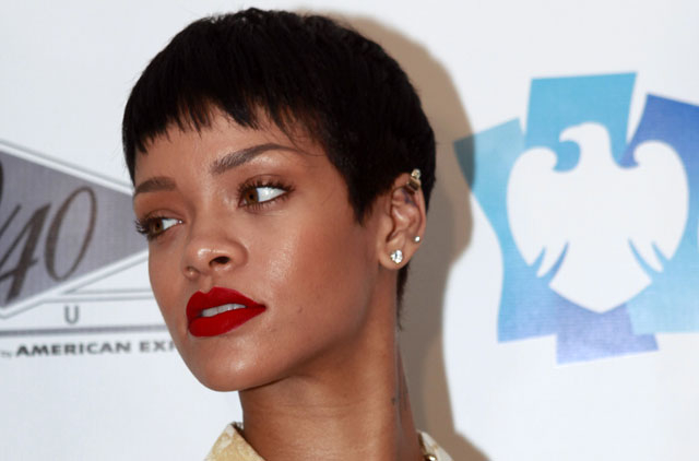 Rihanna ping-pong show tweets upset Thai fans
