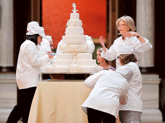 Jaw-Dropping Wedding Cakes From Around The World | Bridal Boutiques US