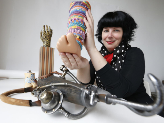 Artists Turn Old Prosthetic Limbs Into Artworks Oceania – Gulf News