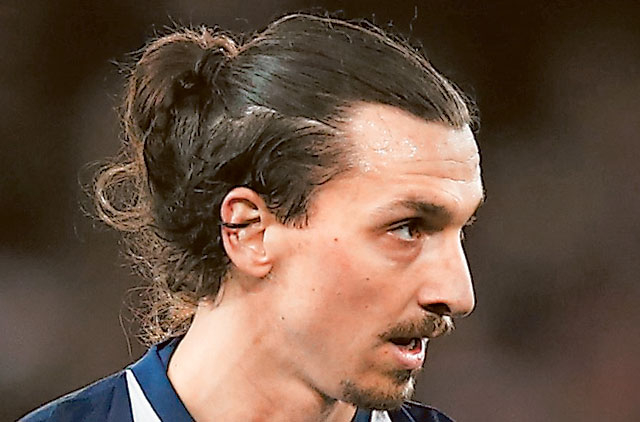 Zlatan Ibrahimovic: Angry PSG manager Laurent Blanc hopes striker