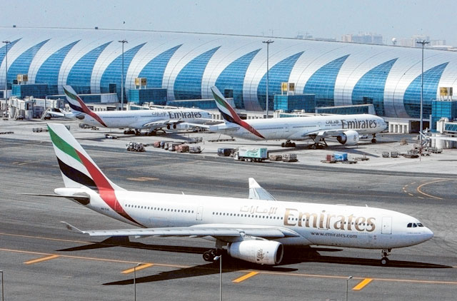 Emirates Plans To Recruit Emirati Cabin Crew Uae Gulf News