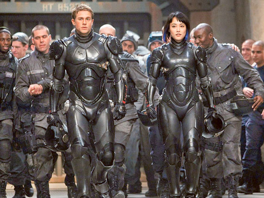 Director on the ‘visually crazy’ Pacific Rim | Entertainment – Gulf News