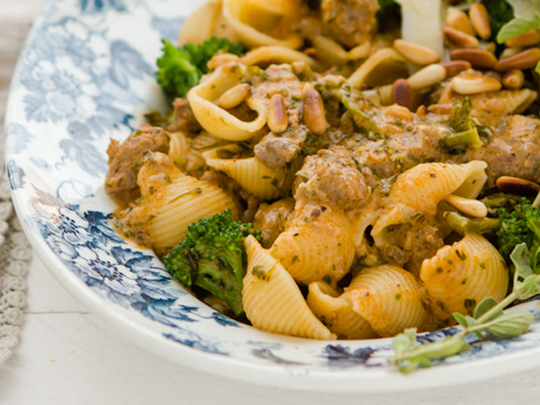 Iftar recipe: Conchiglie pasta with sausage and tender broccoli | Going ...