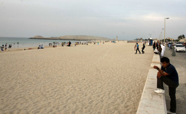 Lack Of Public Amenities On Jumeirah Beach Riles Residents