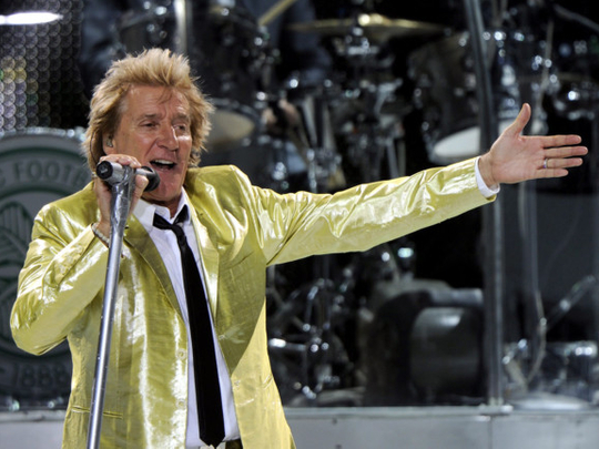 Rod Stewart sued by celebrity photographer | Hollywood – Gulf News