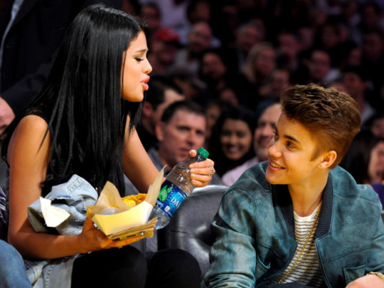 Justin Bieber hooks up with Selena, again