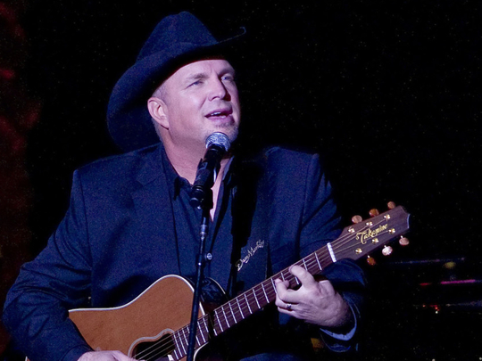 Garth Brooks tops Elvis on US all-time list | Hollywood – Gulf News