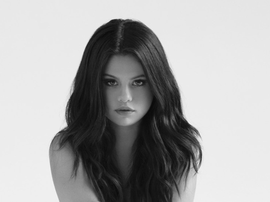 Selena Gomez’ ‘Revival’ tops Billboard album chart | Music – Gulf News