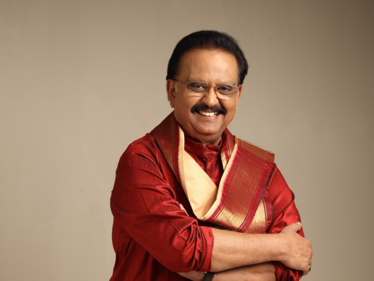 Singer SP Balasubramaniam Tests COVID-19 Positive | Bollywood – Gulf News