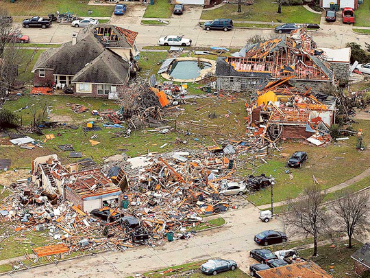 Storms snarl U.S. travel, threaten rare winter tornadoes | Americas ...