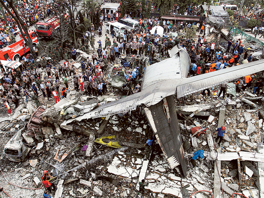 Indonesian military plane crash kills 38 | Asia – Gulf News