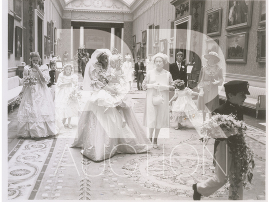 Candid photos of Princess Diana’s wedding reception up for auction ...