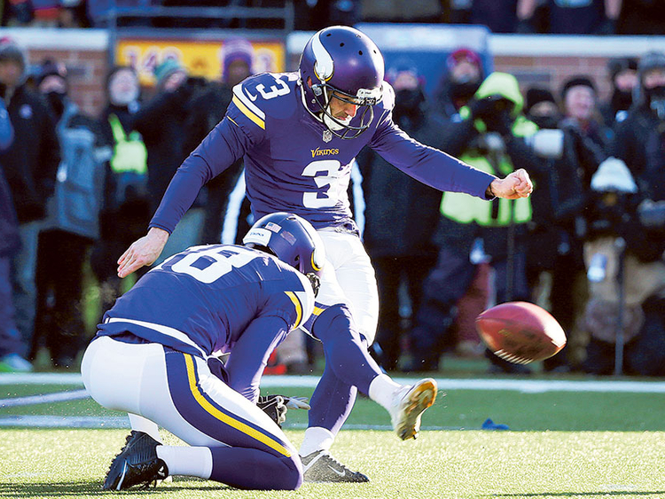 Vikings miss late field goal attempt, lose 10-9 to Seahawks