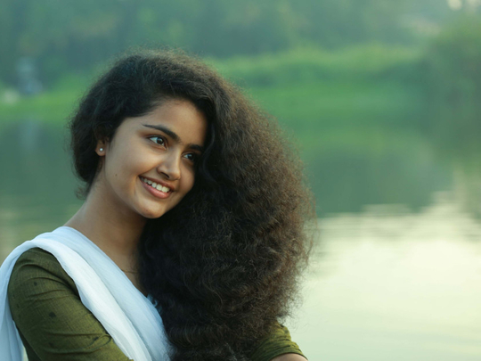 വരണ്ട ചര്‍മ്മമാണോ ? കിടിലൻ ഒറ്റമൂലി! | Beauty Tips For Hair In Malayalam |  Natural Beauty Tips For Face In Malayalam | Tips For Glowing Skin In  Malayalam | Simple Makeup Tips In