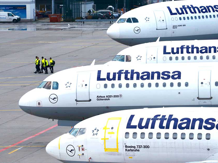 Lufthansa S Debt Priorities Mean Taking Fewer Airbus Planes Aviation Gulf News