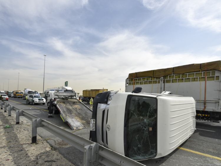 Eleven Injured In Traffic Accident | Transport – Gulf News