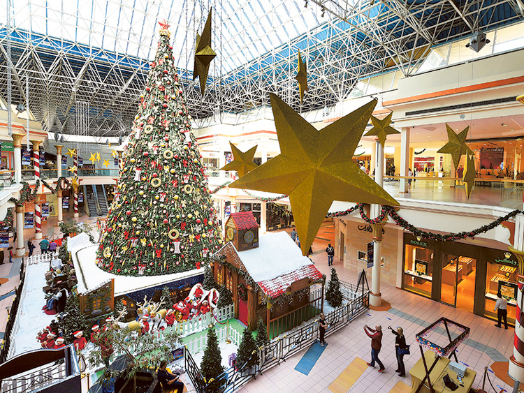 Dubai Christmas shopping in full swing  Transport – Gulf News