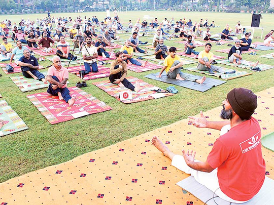 Yogi Haider leads the Yoga movement sweeping across Pakistan