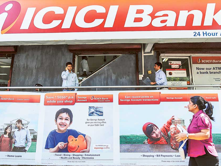 India Axis Bank Manager S Bid To Loot Icici Bank Foiled Woman Officer Killed India Gulf News