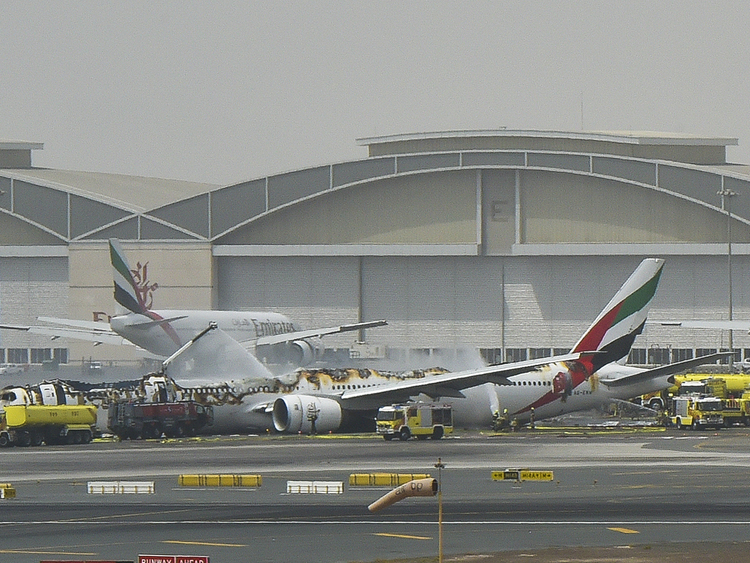 Flight Ek521 Landing Gear Issues Not Confirmed Uae Gulf News