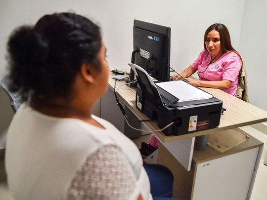 Blind Colombian Women ‘seeing Cancer With Their Fingertips Americas