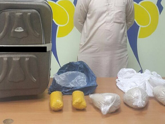 Drug dealer arrested with 4kg of heroin | Crime – Gulf News