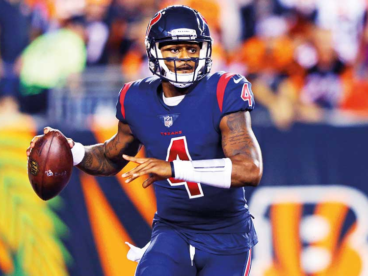 Deshaun Watson leads Texans to 13-9 win