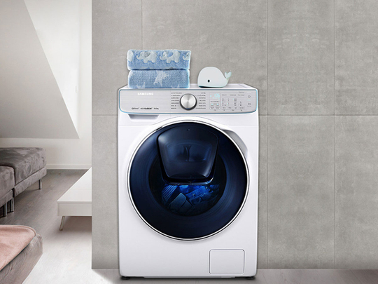 1THE-WASHING-MACHINE-THAT-PLANS-YOUR-LAUNDRY-FOR-YOU