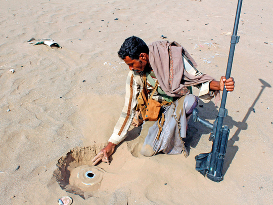 A member of the Yemeni pro-government forces