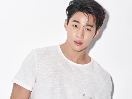 K Pop Corner Henry Lau Is Single But Not Lonely Music Gulf News