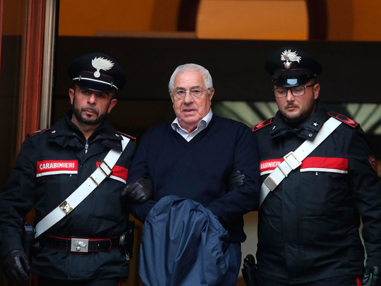 CORRECTION_Italy_Mafia_Arrests_33509