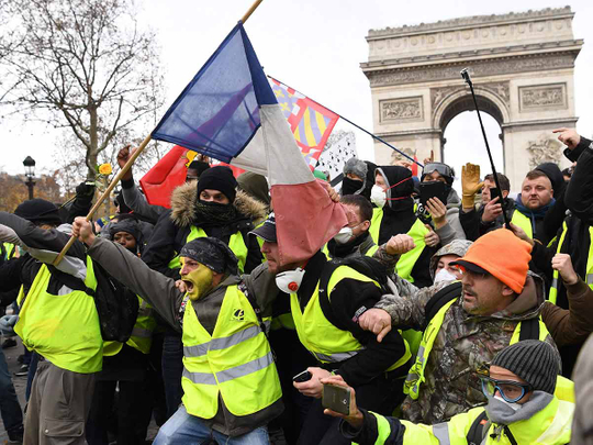 Yellow vest protest Paris 09122018