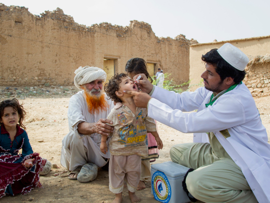 RDS_181210 Pakistan polio campaign