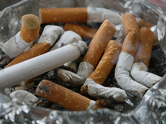 cigarettes ashtray