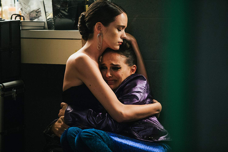 tab Natalie Portman and Stacy Martin in Vox Lux (2018)