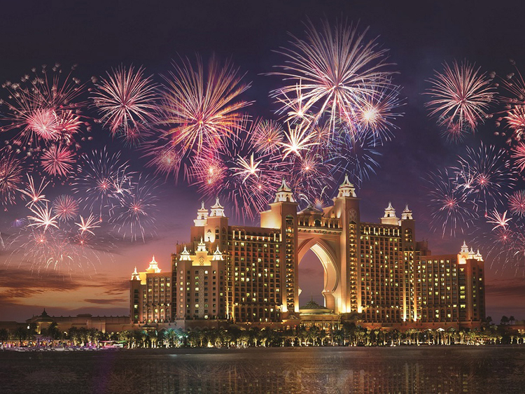 In Pictures Guide To 2020 New Year S Eve Fireworks In Uae News