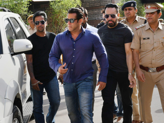 Salman Khan dodges limelight in jail appeal hearing | Bollywood – Gulf News