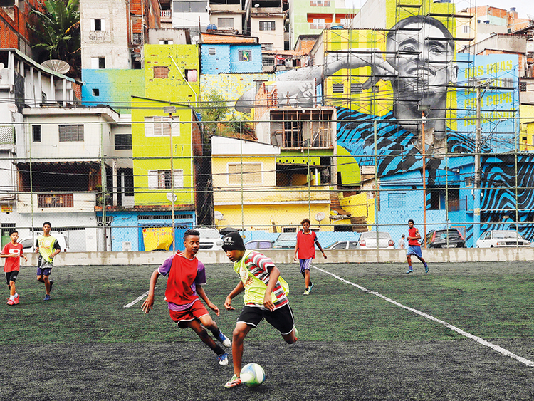 Brazilian Favela Paints Tribute To Local Hero Gabriel Jesus Football Gulf News