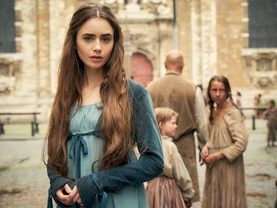 Lily-Collins-as-Fantine-(Read-Only)