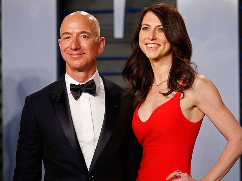 Jeff Bezos and wife
