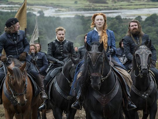 tab-Saoirse-Ronan,-Jack-Lowden,-and-James-McArdle-in-Mary-Queen-of-Scots-(2018)_-1548077023036