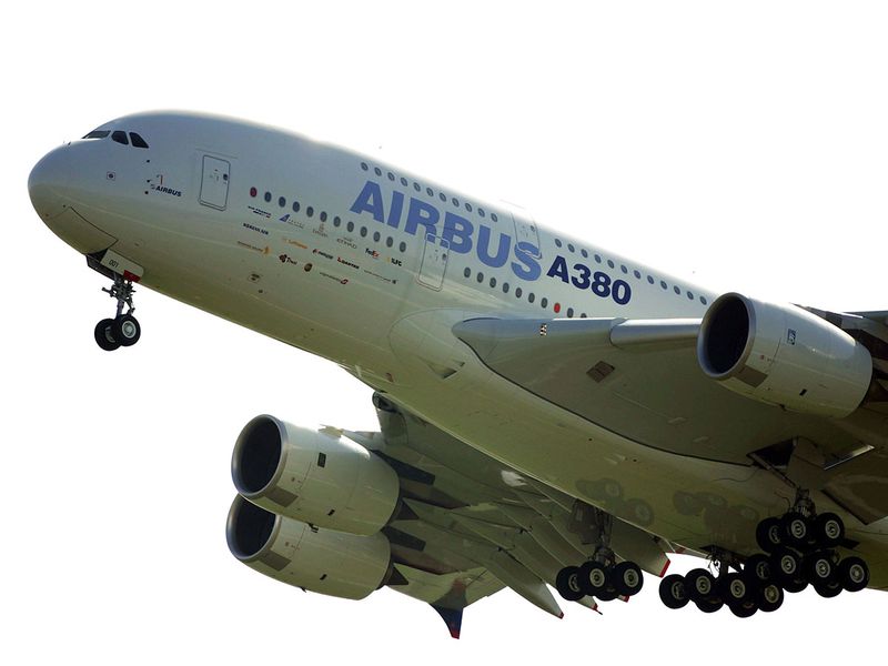 Airbus A380 taking off on its maiden flight 20190214