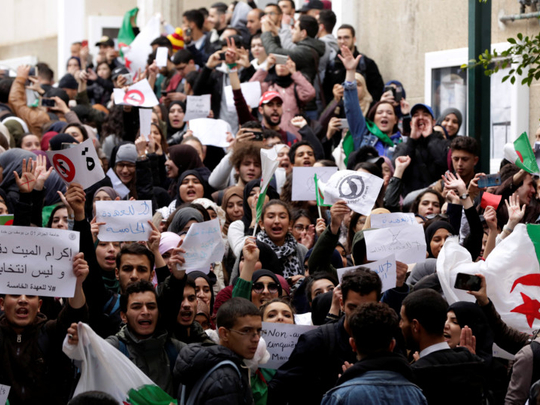 Algeria-protests-1551252463875
