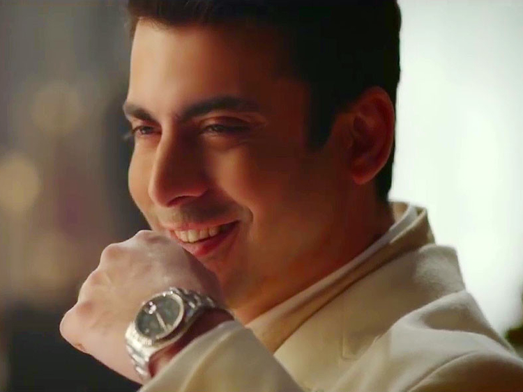 Fawad-Khan-in-the-new-TV-commercial-that-also-features-his-young-son-1553505858559