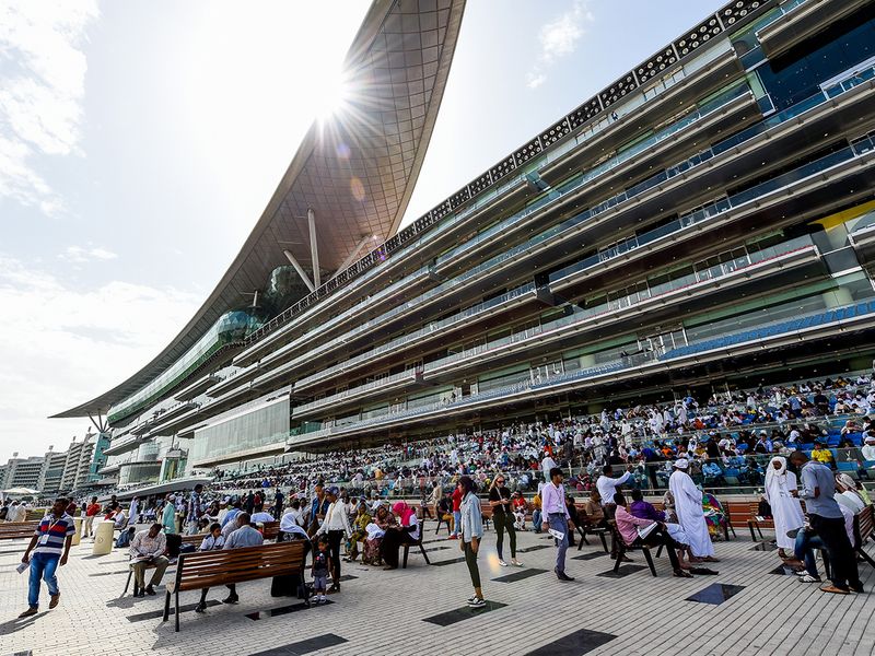 The crowd gathered at Meydan for Dubai World Cup