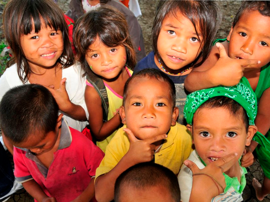 Filipino children 01