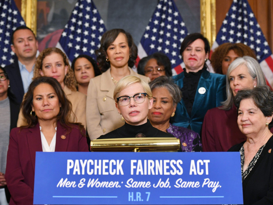 tab-Michelle-Williams-at-Equal-Pay-Day-event-1554280055305